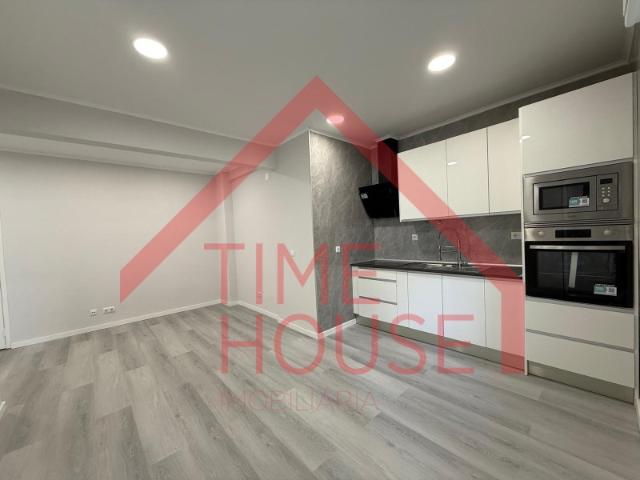Apartamento venda em Amadora, Lisboa
