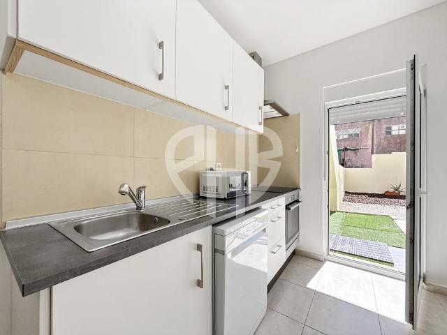 Apartamento venda em Santiago Dos Velhos, Lisboa
