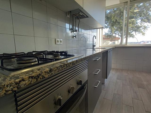 Apartamento alugar em Oeiras, Lisboa