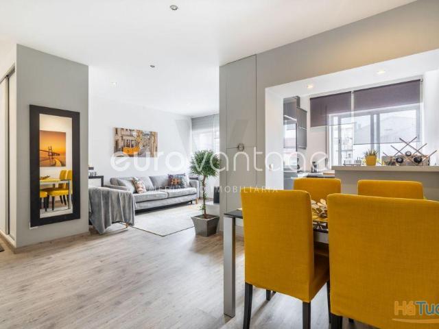 Apartamento venda em Marinha Grande, Leiria