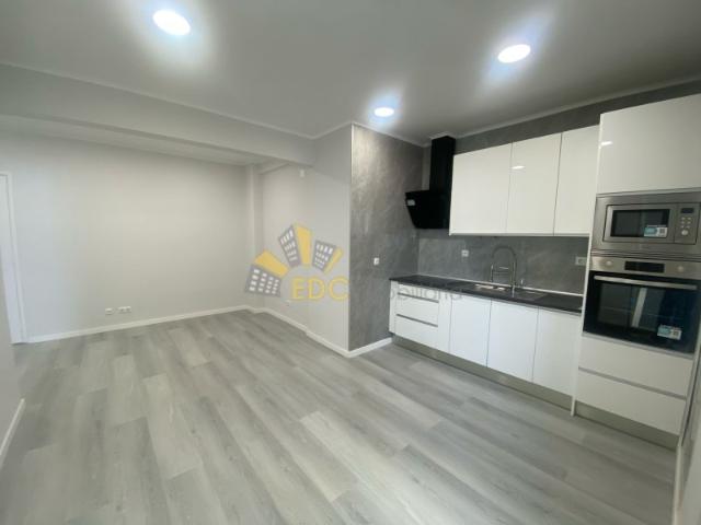 Apartamento venda em Amadora, Lisboa