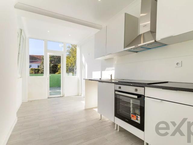 Apartamento alugar em Moita, Alhos Vedros