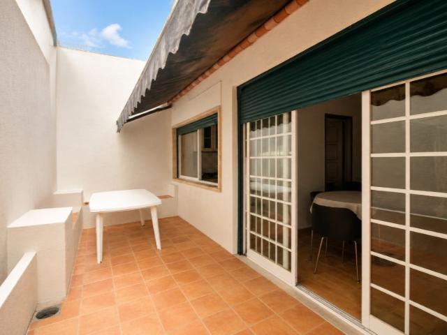 Apartamento alugar em São Francisco Xavier, Lisboa