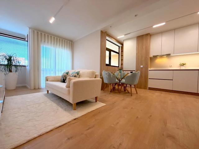 Apartamento venda em Nova Sintra, A Ver-o-mar