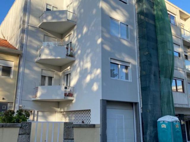 Apartamento venda em Porto, Lordelo Do Ouro