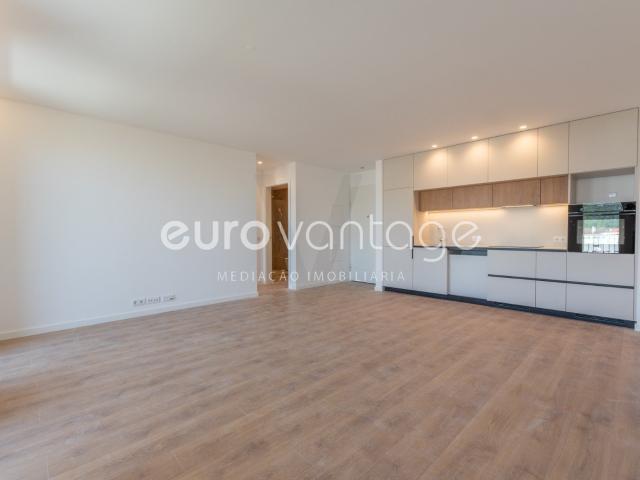 Apartamento venda em Parceiros e Azoia, Leiria