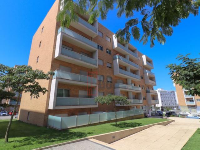 Apartamento alugar em Vila Nova De Gaia, Santa Marinha