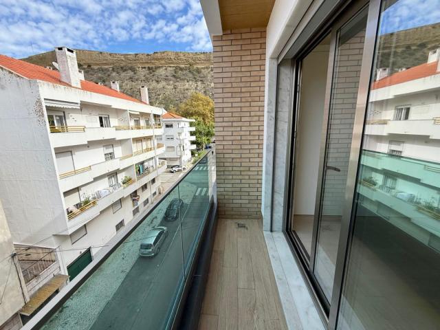 Apartamento alugar em Almada, Setúbal
