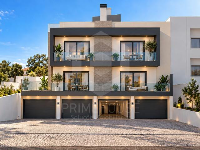 Apartamento venda em Fernão Ferro, Seixal