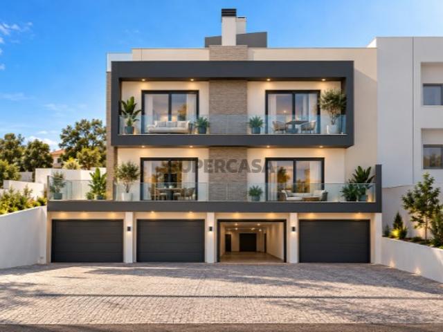 Casa venda em Fernão Ferro, Seixal