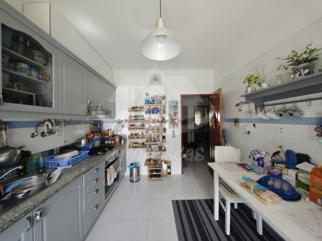 Apartamento venda em Carregado