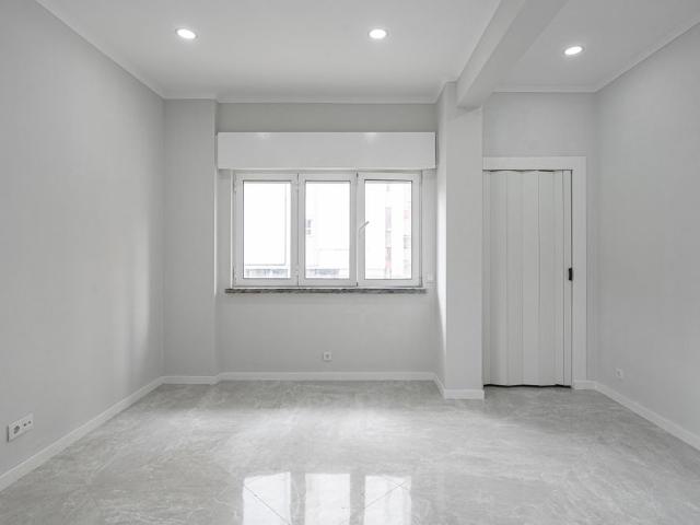 Apartamento alugar em Damaia, Amadora