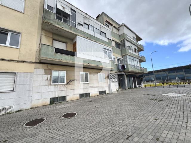 Apartamento venda em Gargantada, Amadora