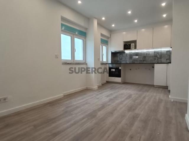 Casa venda em Núcleo Urbano Histórico de Vila Fria, Oeiras