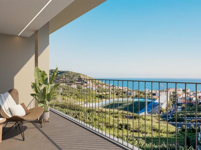 Apartamento venda em Câmara De Lobos, Ilha Da Madeira