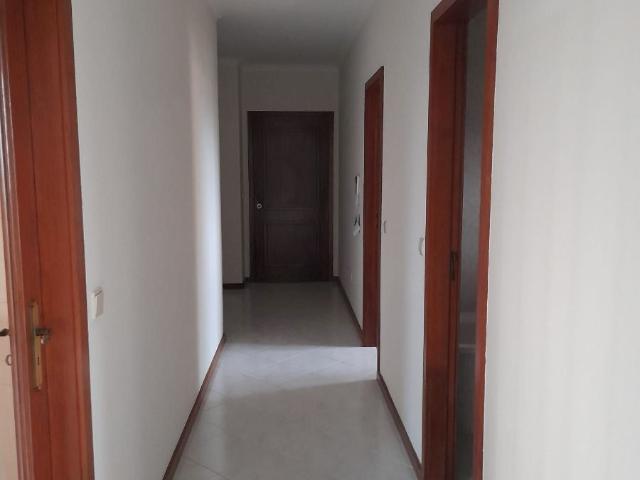Apartamento alugar em Vila Nova De Gaia, Vilar de Andorinho