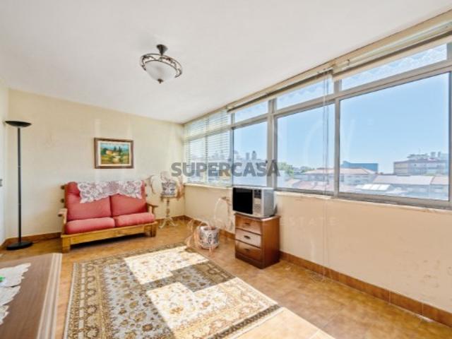 Casa venda em Cova da Piedade, Almada
