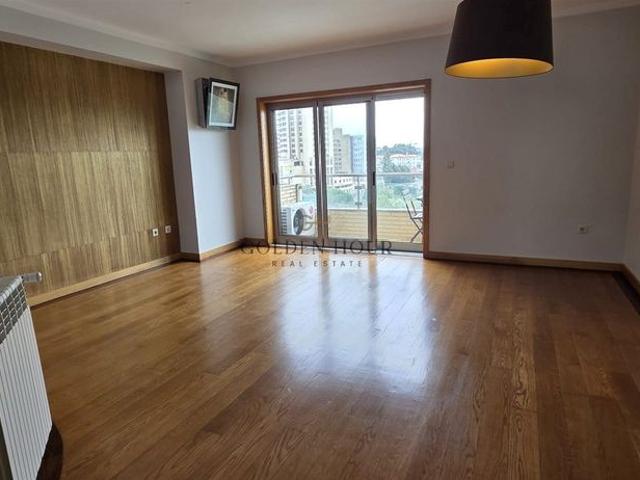 Apartamento alugar em Vila Nova De Gaia, Porto