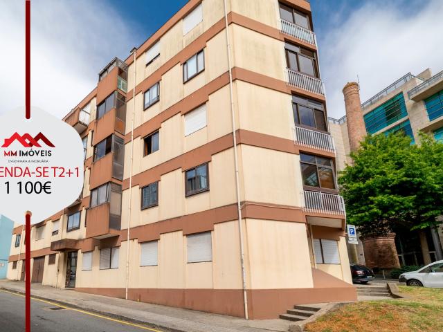 Apartamento alugar em Porto, Lordelo Do Ouro