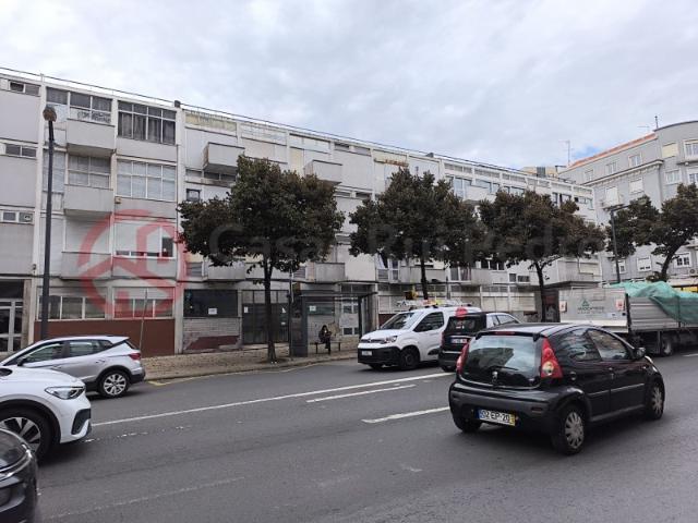 Apartamento venda em Estrela, Lisboa