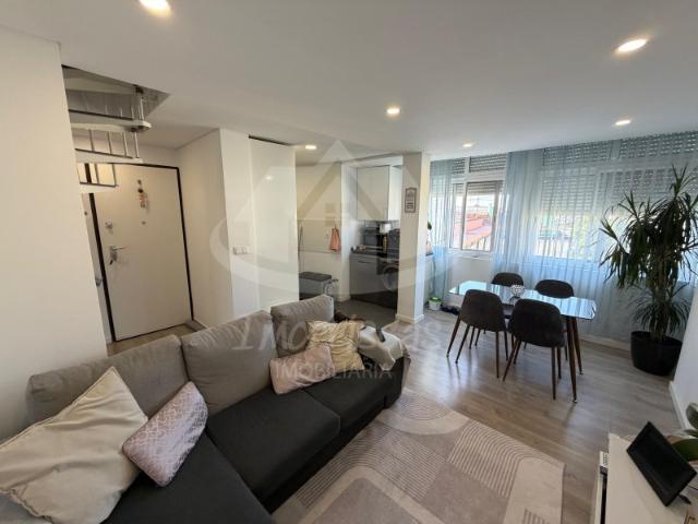 Apartamento venda em Bairro Alto do Moínho, Camarate