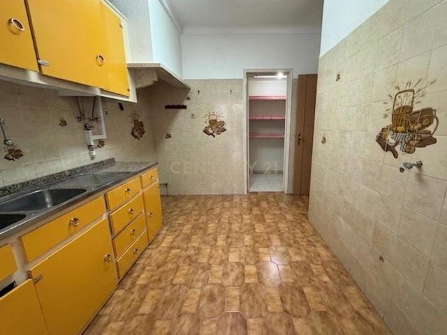 Apartamento venda em Amadora, Lisboa