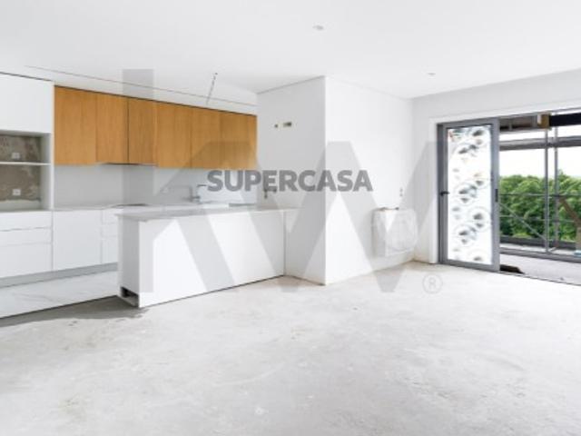 Casa venda em Maia, Gueifães