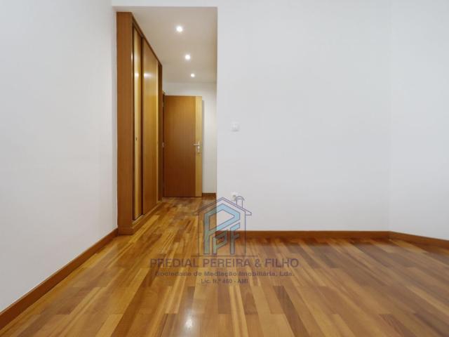 Apartamento alugar em Vila Nova De Gaia, Santa Marinha