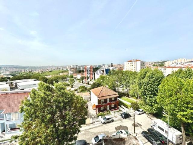 Casa venda em Bairro Olaio, Odivelas