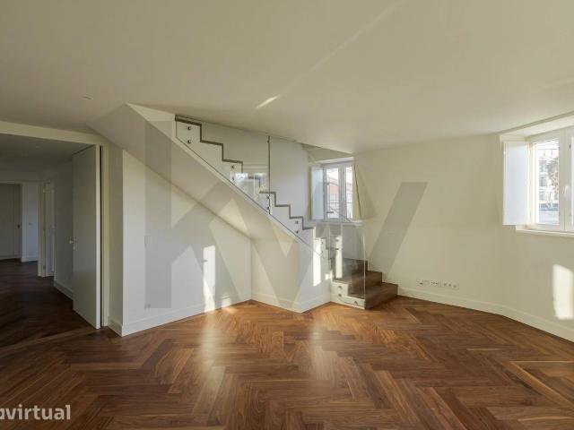 Apartamento venda em Estrela, Lisboa