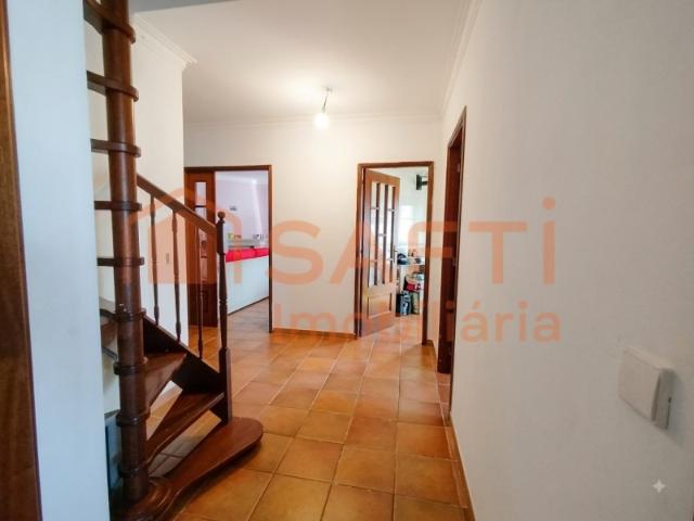 Duplex venda em Gândara dos Olivais, Leiria