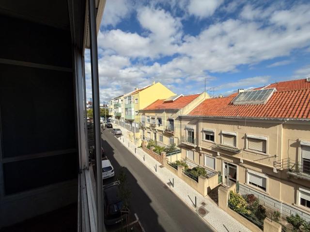 Apartamento venda em Venda Nova, Amadora