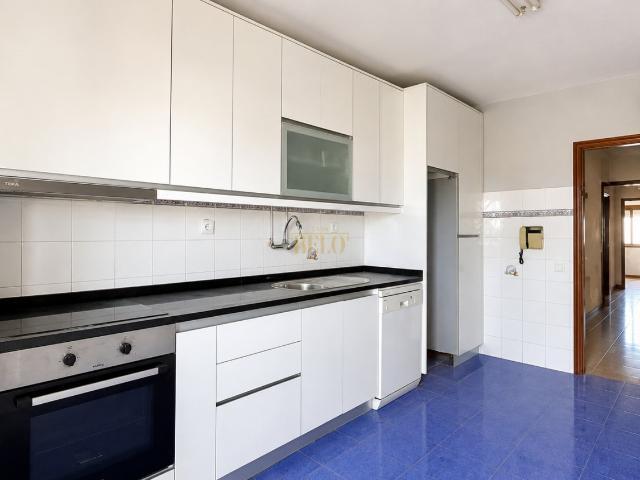 Apartamento venda em Maia, Gueifães