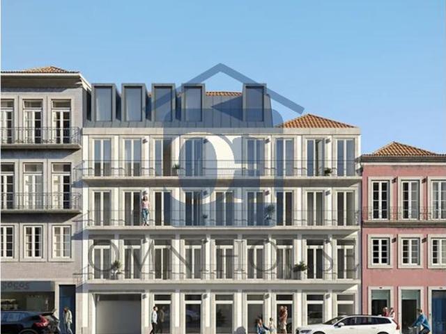 Apartamento venda em Vale Formoso, Porto