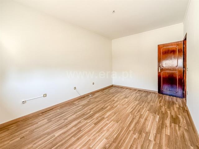 Apartamento venda em Galegos (Santa Maria), Arcozelo