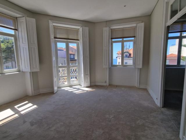 Apartamento alugar em Porto, Aldoar