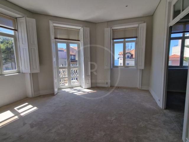 Apartamento alugar em Porto, Aldoar