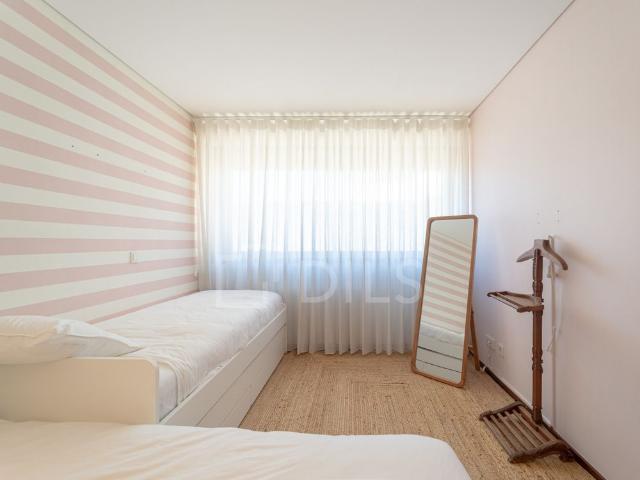 Apartamento alugar em Porto, Lordelo Do Ouro