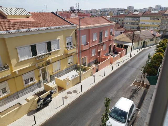 Apartamento venda em Venda Nova, Amadora
