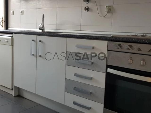Apartamento alugar em Santo António, Lisboa