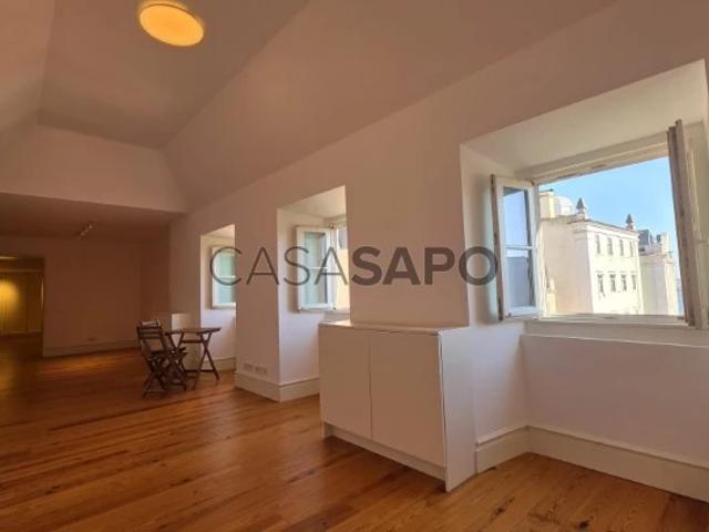 Apartamento alugar em Misericórdia, Lisboa