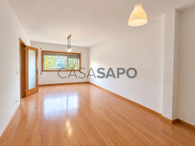 Apartamento alugar em Quiráz, Castêlo da Maia