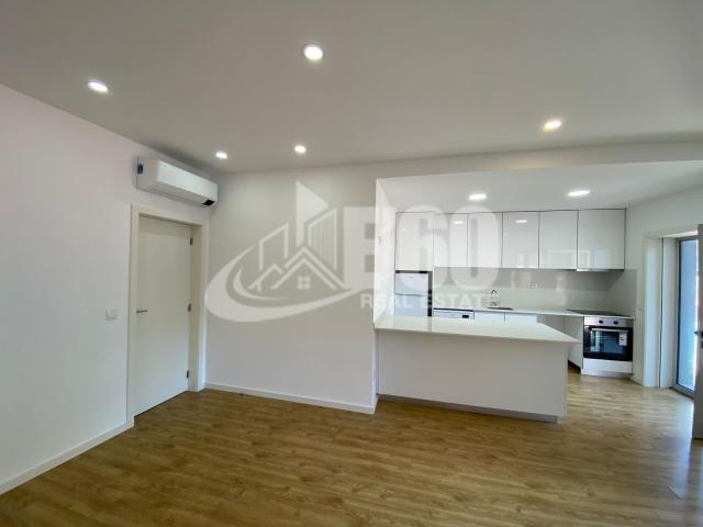 Apartamento alugar em Baixa do Porto, Porto