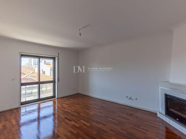 Apartamento alugar em Espinho