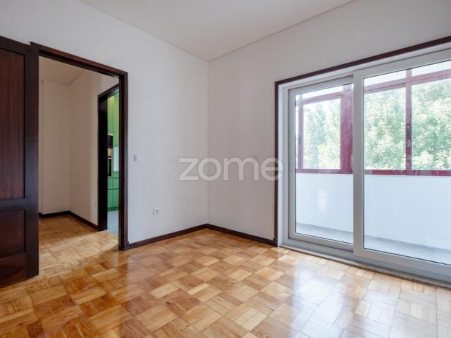 Apartamento alugar em Paranhos, Agra do Amial