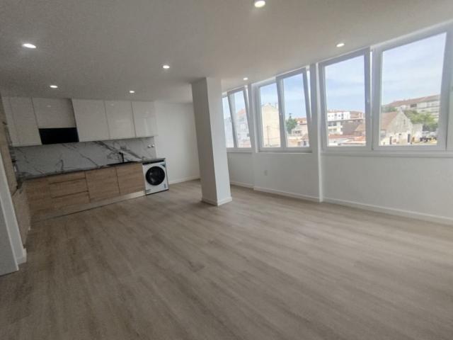 Apartamento venda em Quinta da Amoreira, Alto do Seixalinho, Santo André e Verderena