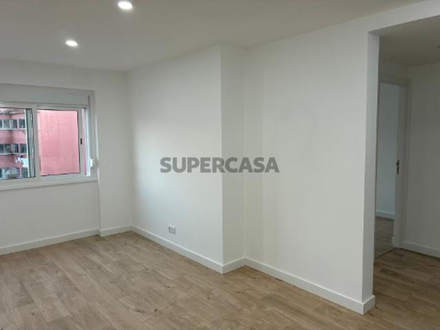 Casa venda em Bairro Olaio, Odivelas