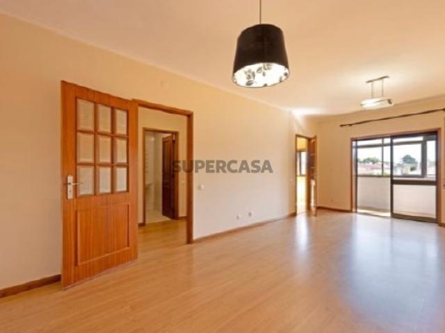 Casa venda em Maia, Gueifães