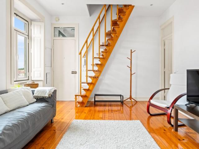 Apartamento venda em Estefânea, Sintra
