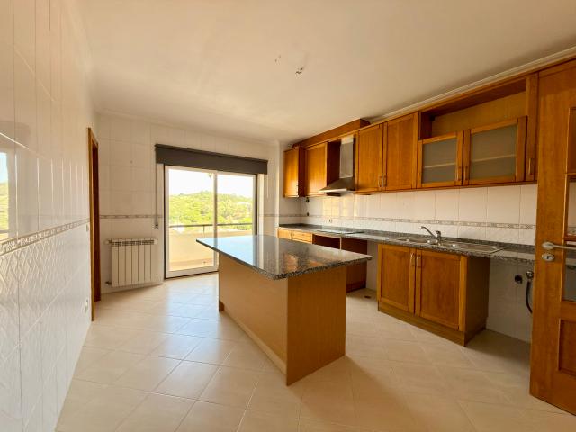Apartamento alugar em Castelo Picão, Mafra